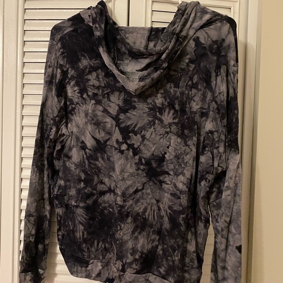 Comfy Boutique hoodie - Picture 2 of 2